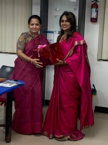 Women Associates and managers @HDFC Bank!! Celebrate womanhood all days!!!